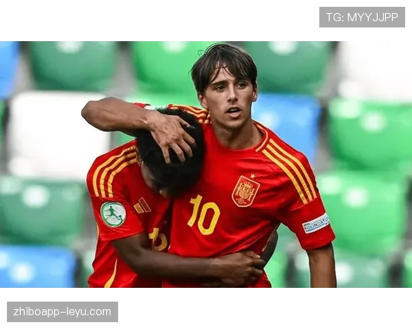 加维闪耀欧洲杯决赛，西班牙新星助球队问鼎冠军