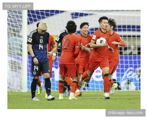 智利队展现坚韧表现，赛场拼搏精神获赞誉